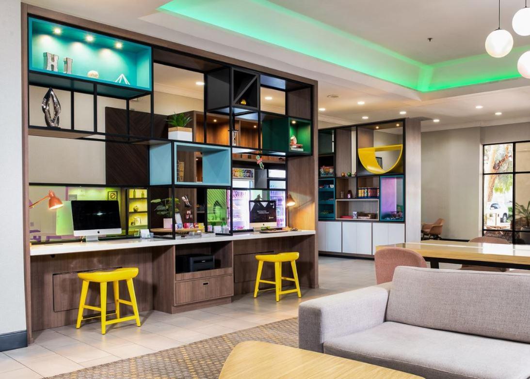 Holiday Inn Phoenix-Mesa Chandler By Ihg Exterior foto