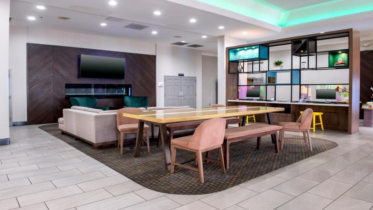 Holiday Inn Phoenix-Mesa Chandler By Ihg Exterior foto